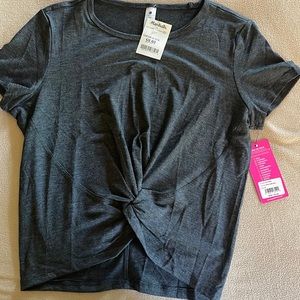 Yogalicious crop top NWT